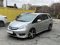 HONDA FIT SHUTTLE