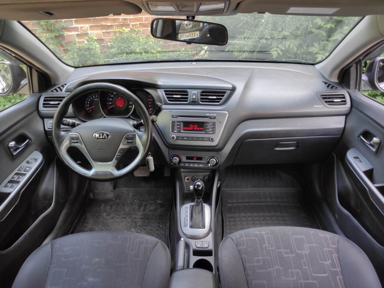 KIA RIO 2016