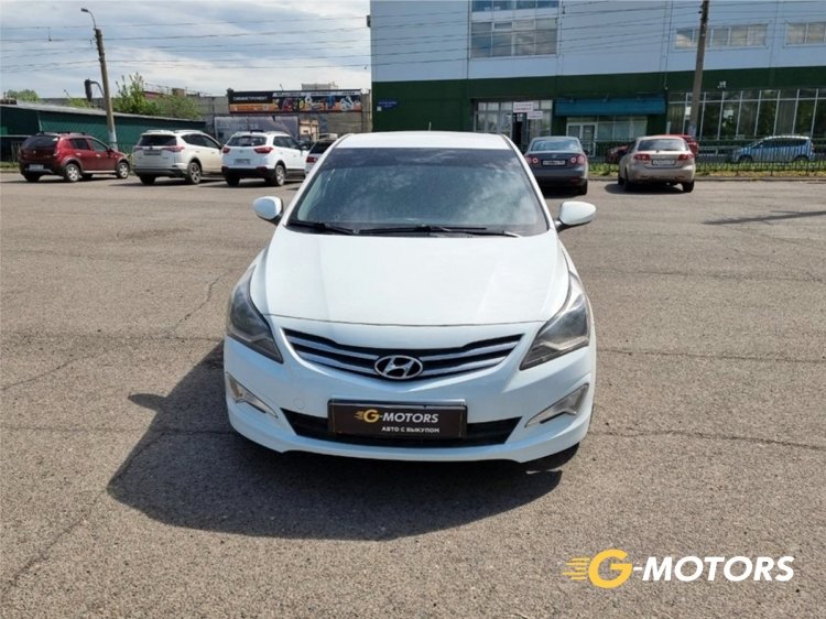 HYUNDAI SOLARIS 2015