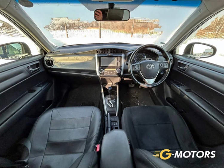 Toyota Fielder 2013