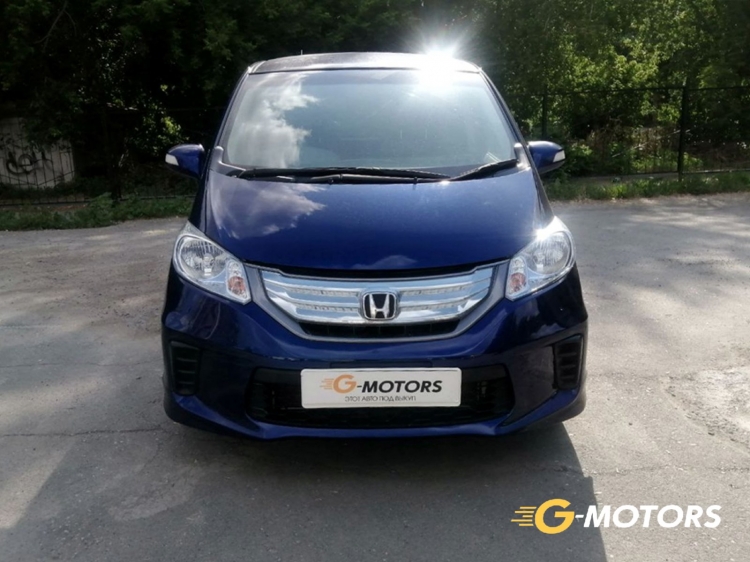 HONDA FREED 2012