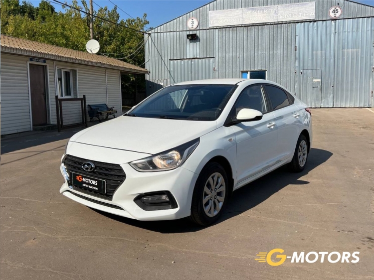 HYUNDAI SOLARIS  2018