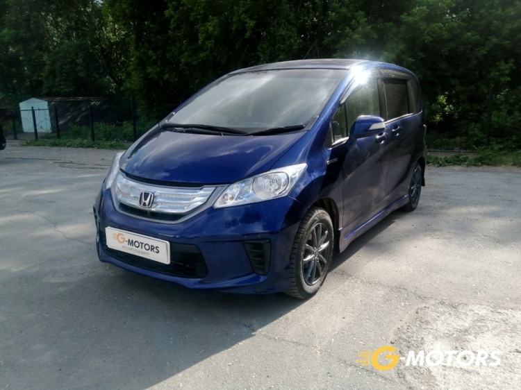HONDA FREED 2012