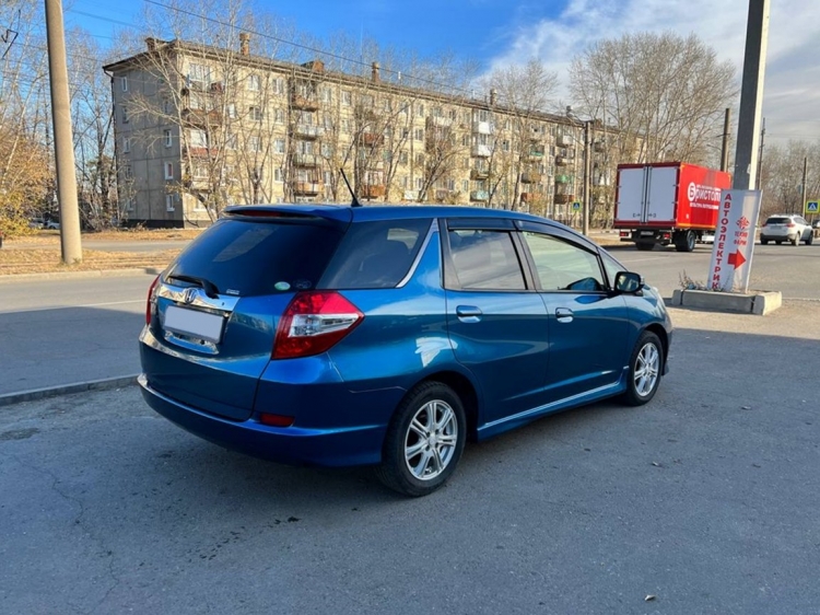 HONDA FIT SHUTTLE HYBRID 2012